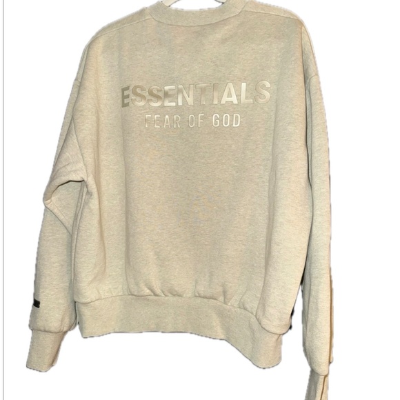 Essentials Crewneck - Picture 1 of 1